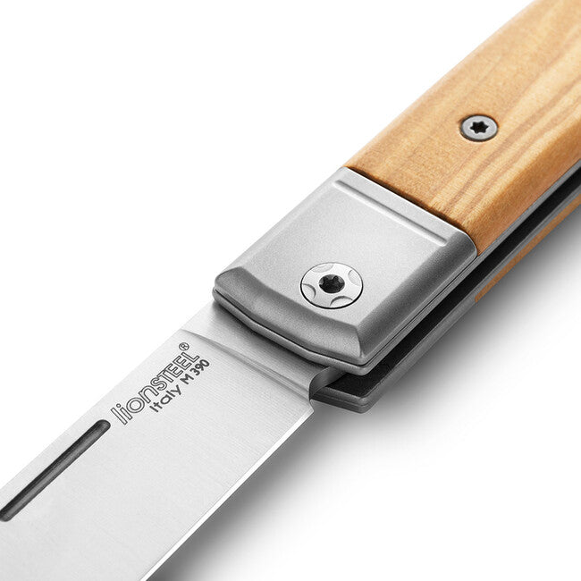 Lionsteel BestMAN BM1 UL kés egyetlen pengével M390 acélból