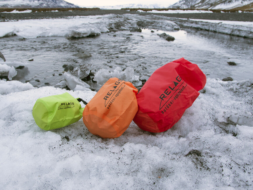 BasicNature 210T könnyű vízálló hátizsák, 10 L, piros