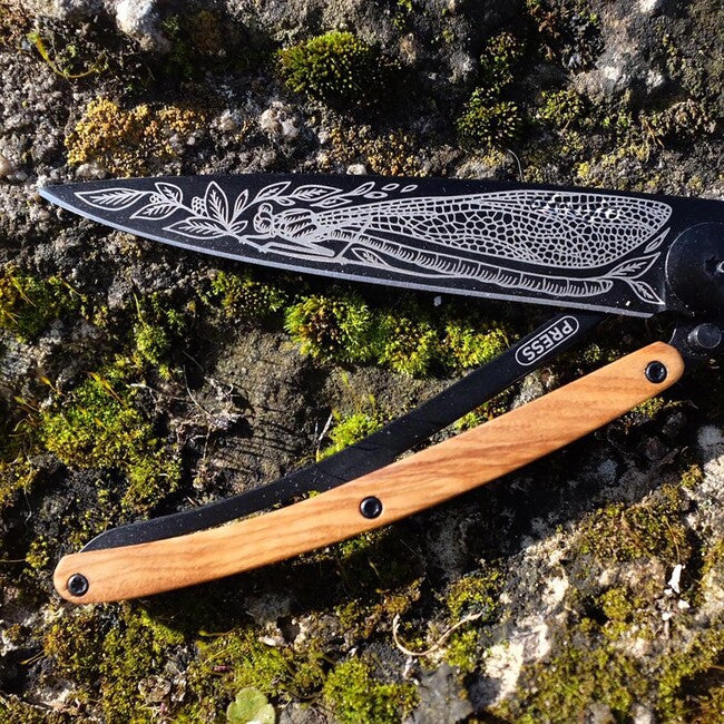 Deejo Tattoo Dragonfly összecsukható kés Black olive wood