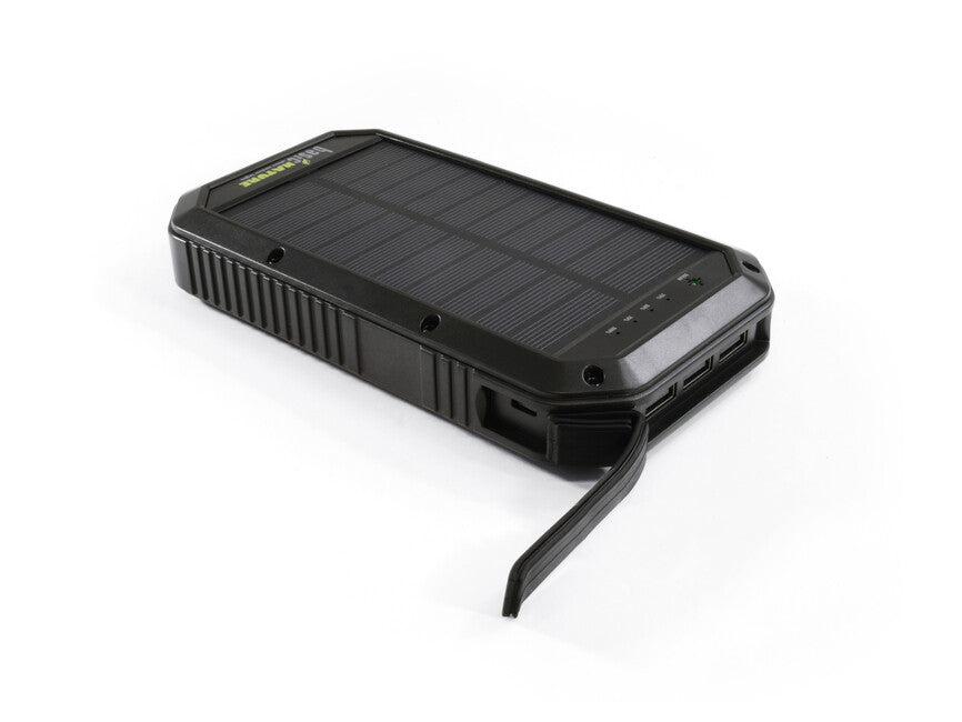 BasicNature 20K powerbank vezeték nélküli Qi töltéssel és napelem panellel
