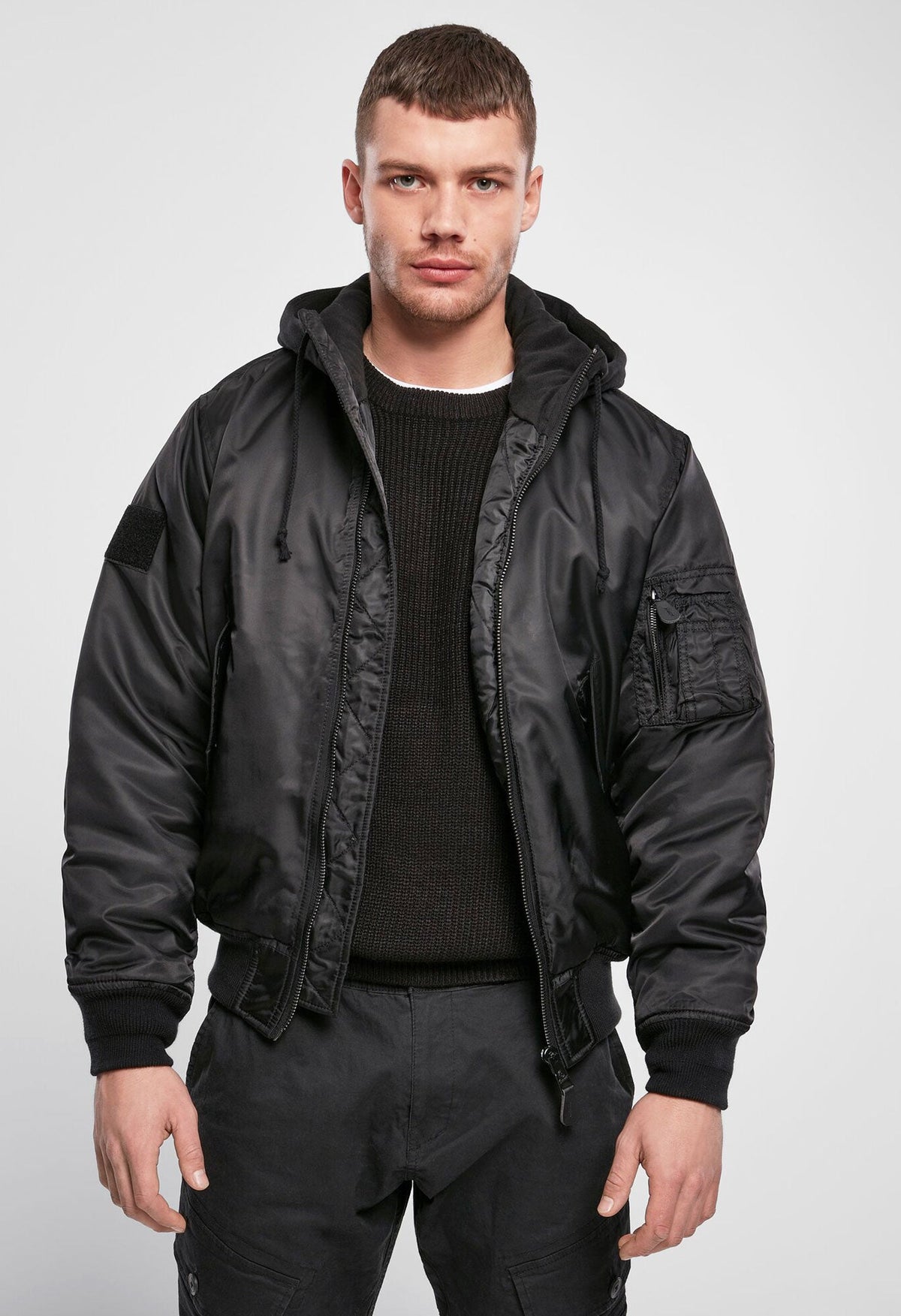 Brandit MA1 Hooded bomber bunda, čierna