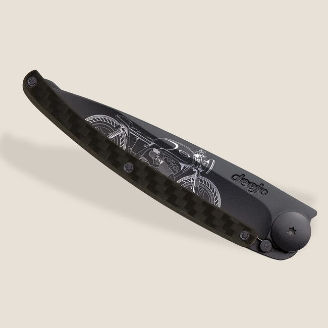 Deejo Tattoo összecsukható kés Black carbon fiber Café Racer