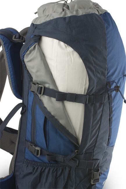 Pinguin Explorer 100 hátizsák Nylon, 100 L, khaki