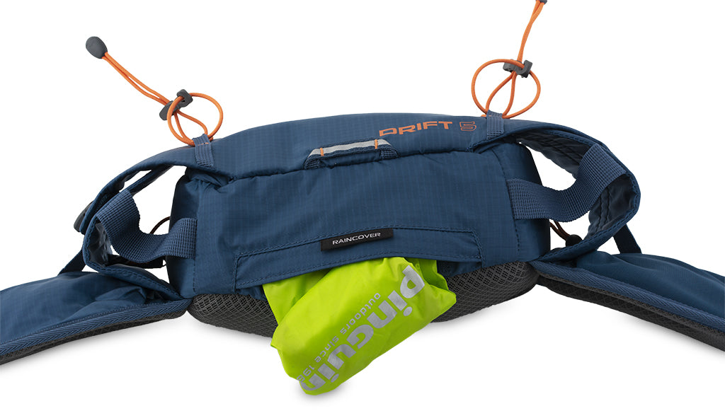 Pinguin Drift 5 övtáska Nylon, 5 L, fekete