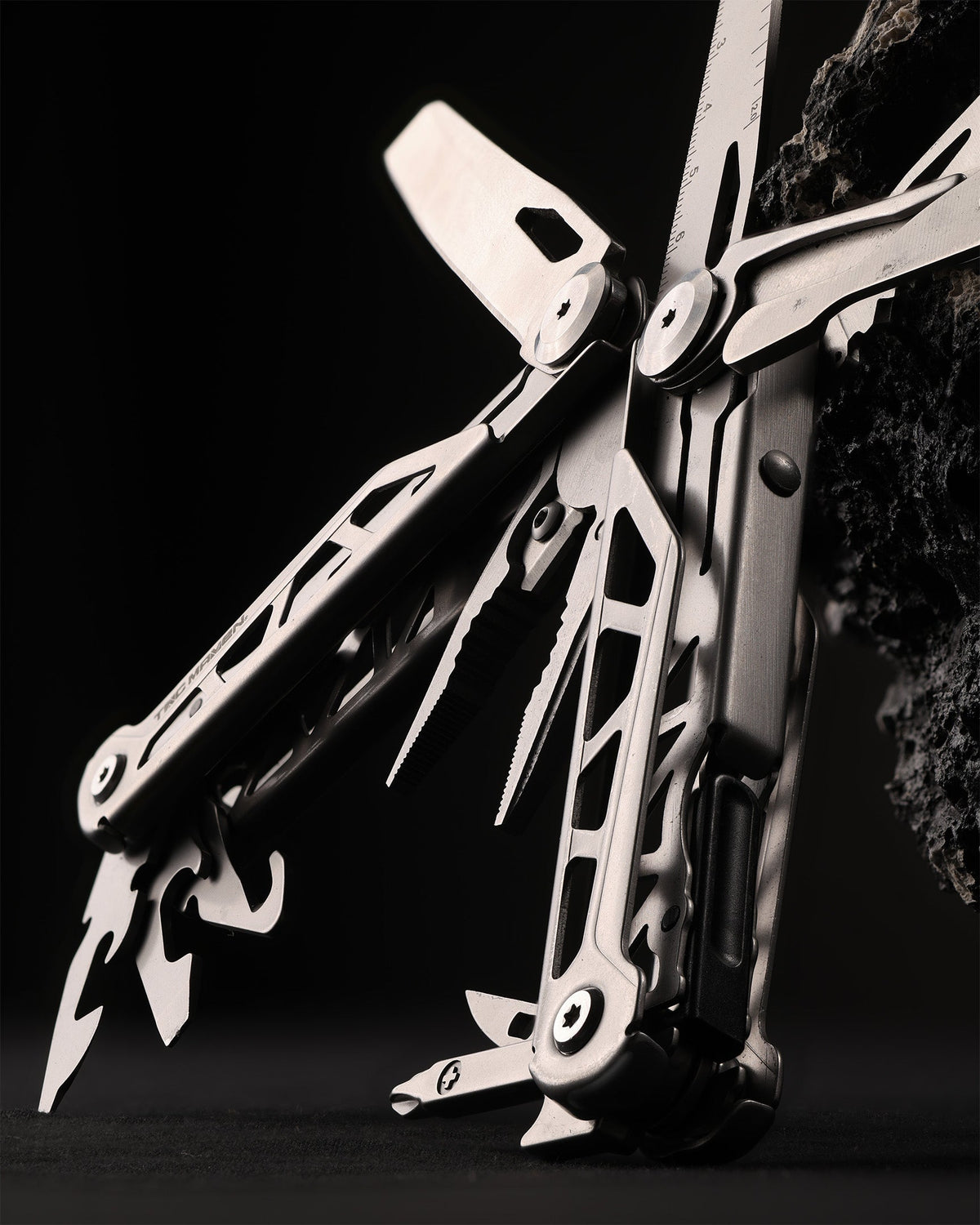 Pentagon Gunnar multitool
