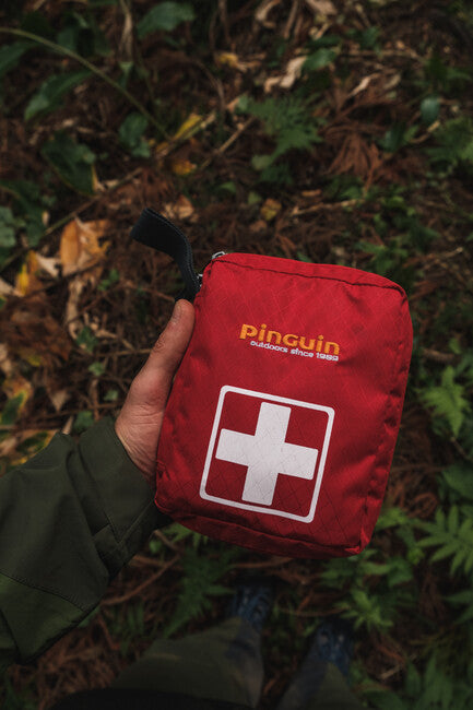 Pinguin First Aid Kit elsősegélykészlet L, piros