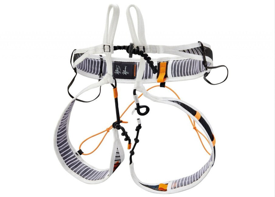 Petzl Fly skialp beülő, fekete