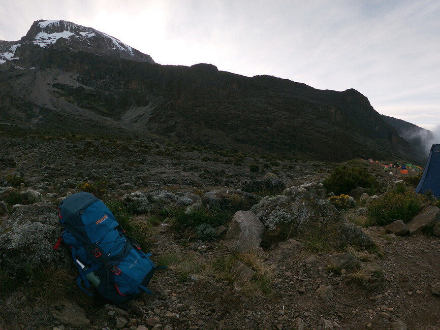 Pinguin Explorer 75 hátizsák Nylon, 75 L, tengerészkék