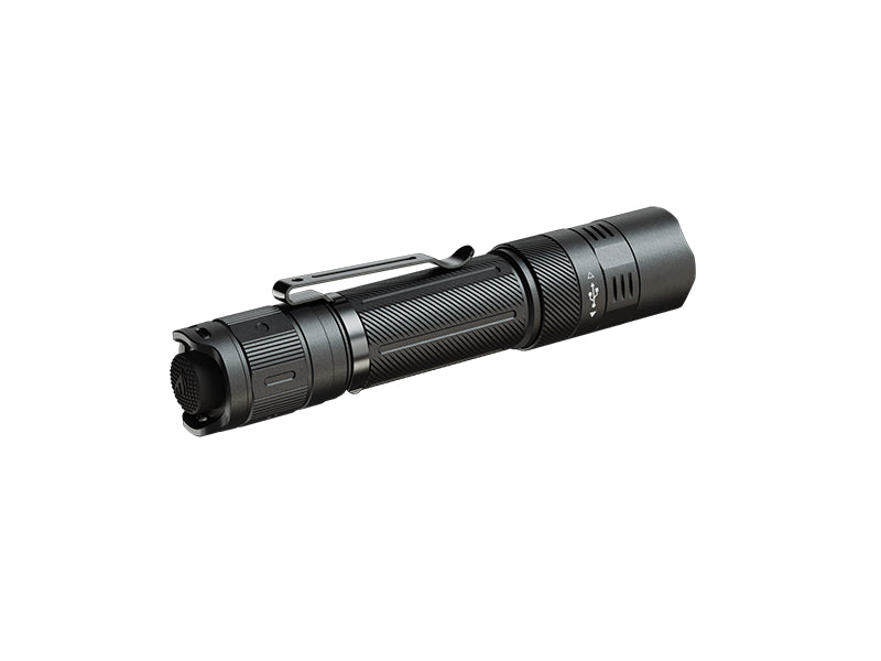 Fenix PD32R újratölthető lámpa