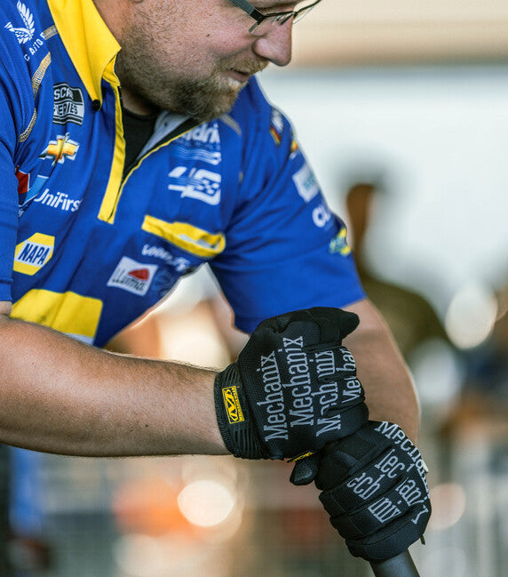 Mechanix Original taktikai kesztyű, fekete fehér felirattal
