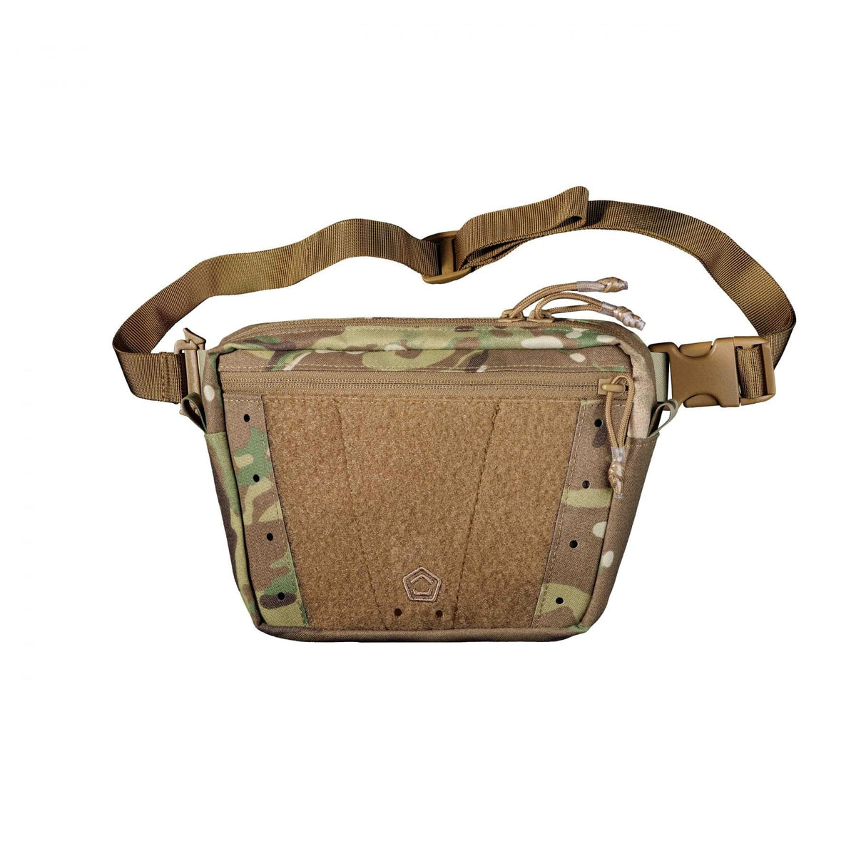 Pentagon Amina Dangler tok, multicam