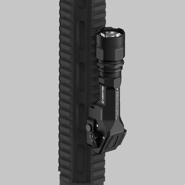 Armytek Parma C2 Pro kompakt fegyverlámpa újratölthető 1500lm