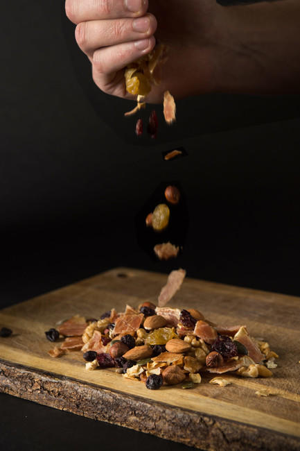 Adventure Menu Trail Mix Cranberry Turkey jerky Walnuts 100g 100 g g/m², Walnuts